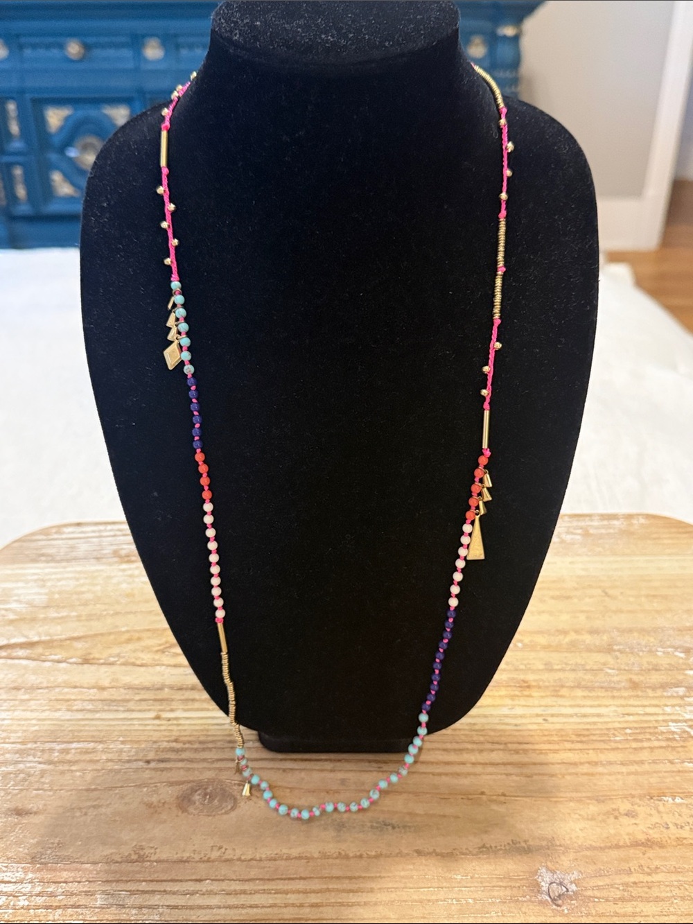 Vintage Stella & Dot Gold Tone Pink Multicolored Beaded Long Statement Necklace